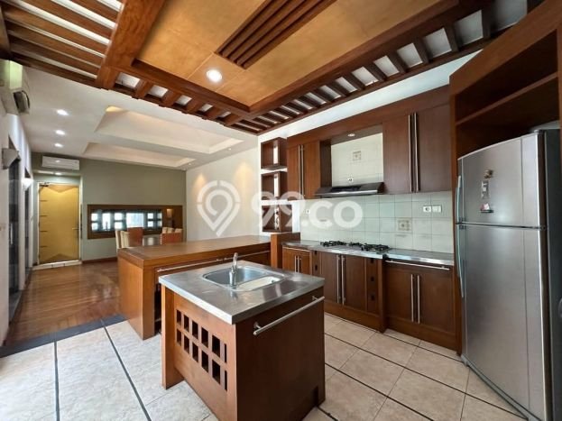 Rumah 5 KT 4 KM Lokasi Premium di Menteng, Jakarta Pusat Rumah 5 KT 4 KM Lokasi Premium di Menteng, Jakarta Pusat