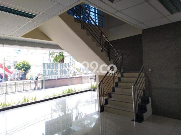 Kantor Kawasan Premium di Warung Buncit, Luas 8800m², Posisi Strategis Kantor Kawasan Premium di Warung Buncit, Luas 8800m², Posisi Strategis