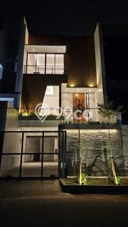 Rumah Elit LB 270m2 Siap Huni Desain Elegan di Sunter, Jakarta Utara Rumah Elit LB 270m2 Siap Huni Desain Elegan di Sunter, Jakarta Utara