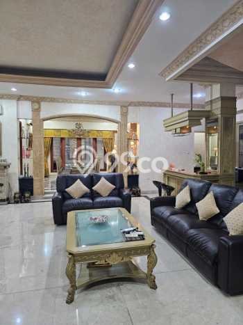 Rumah 7 KT 6 KM di Lokasi Strategis Sunter, Jakarta Utara Rumah 7 KT 6 KM di Lokasi Strategis Sunter, Jakarta Utara