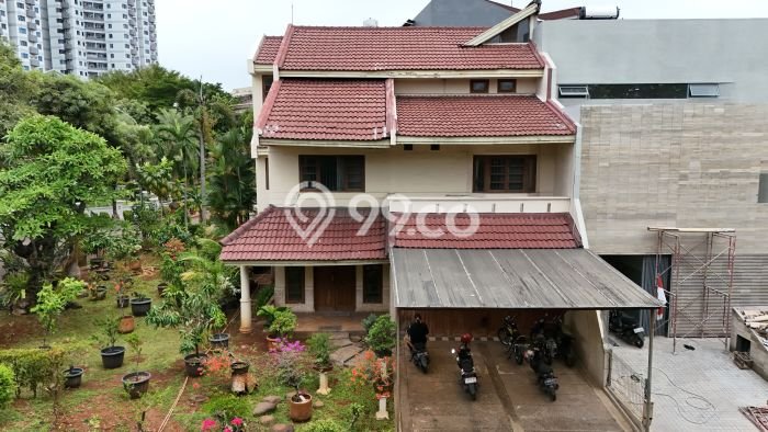 Rumah Elit Modern Siap Huni di Mutiara Kedoya Jakarta Barat Rumah Elit Modern Siap Huni di Mutiara Kedoya Jakarta Barat