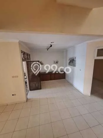 Jarang Ada! Rumah Kontrakan 3 Kamar Bagus Siap Huni Green Garden Jarang Ada! Rumah Kontrakan 3 Kamar Bagus Siap Huni Green Garden