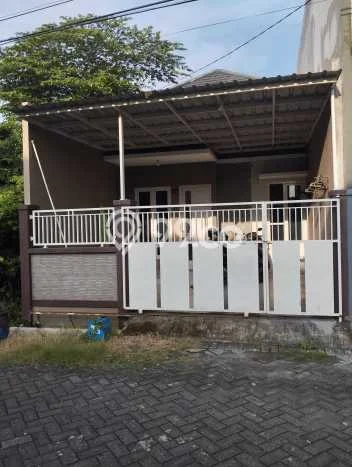 Dijual Rumah Minimalis Bagus Punya 2 KT di Waru Sidoarjo SHM Dijual Rumah Minimalis Bagus Punya 2 KT di Waru Sidoarjo SHM