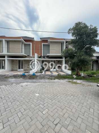 Dijual Rumah Minimalis Bagus Punya 2 KT di Sidoarjo Sidoarjo SHM Dijual Rumah Minimalis Bagus Punya 2 KT di Sidoarjo Sidoarjo SHM