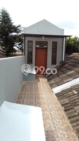 PROPERTI UNGGULAN! Rumah Premium di , LT 330m2m² LB 225m2m² PROPERTI UNGGULAN! Rumah Premium di , LT 330m2m² LB 225m2m²