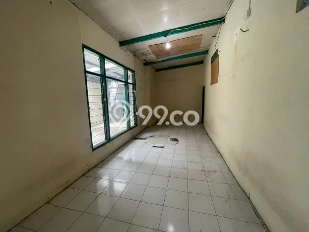 Disewakan! Rumah 4 Kamar Tidur &
2 Kamar Mandi di Cipaganti, Bandung Disewakan! Rumah 4 Kamar Tidur &
2 Kamar Mandi di Cipaganti, Bandung