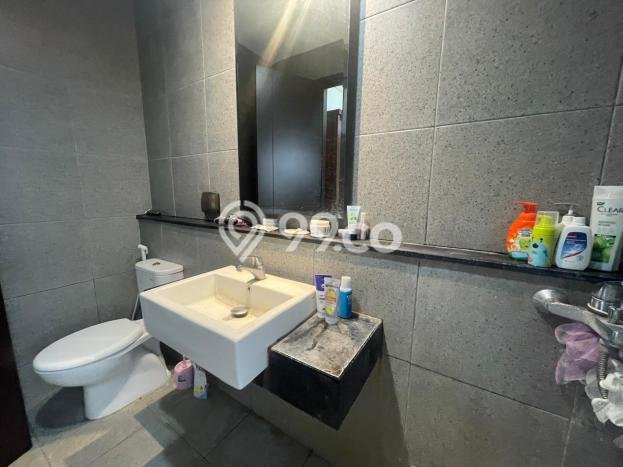 Rumah Kontrakan Bandung LT 120m2 LB 137m2 Kawasan Summarecon Bandung Rumah Kontrakan Bandung LT 120m2 LB 137m2 Kawasan Summarecon Bandung