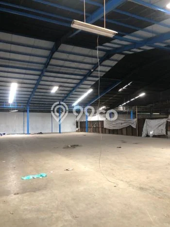 Gudang untuk disewa di Andir punya LT 3000m2 & LB 2950m2 harga sewa kompetitif Gudang untuk disewa di Andir punya LT 3000m2 & LB 2950m2 harga sewa kompetitif
