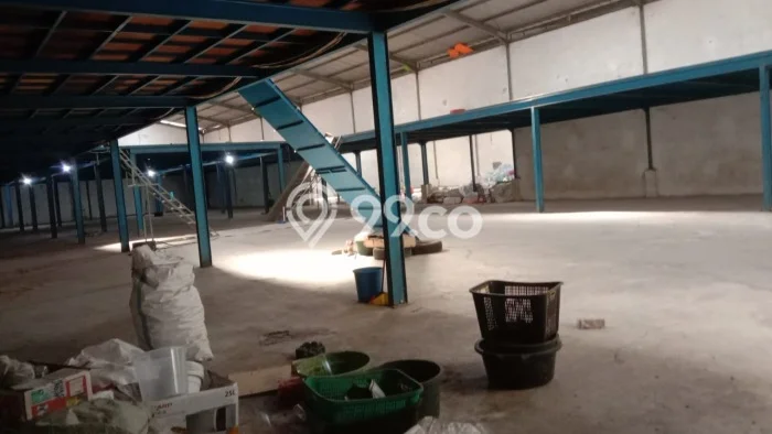 Lokasi Strategis! Dijual Gudang Bisnis di Tamalanrea, Makassar Kondisi Bagus Lokasi Strategis! Dijual Gudang Bisnis di Tamalanrea, Makassar Kondisi Bagus