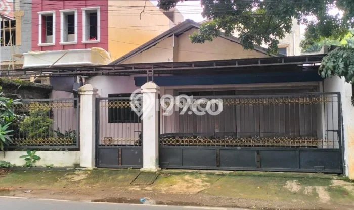 Rumah Mewah LB 200m2 Siap Huni Desain Elegan di Lubang Buaya, Jakarta Timur Rumah Mewah LB 200m2 Siap Huni Desain Elegan di Lubang Buaya, Jakarta Timur