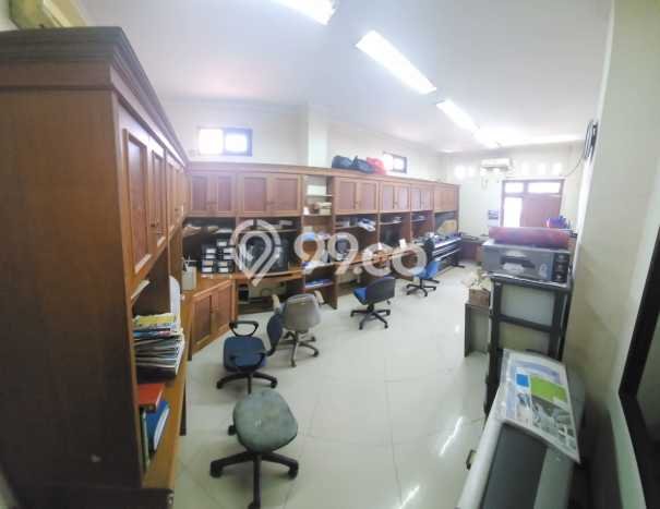 Kantor Bagus Dijual LB 644m2 Lokasi Strategis Jakarta Timur Area Cocok untuk Berbisnis Kantor Bagus Dijual LB 644m2 Lokasi Strategis Jakarta Timur Area Cocok untuk Berbisnis