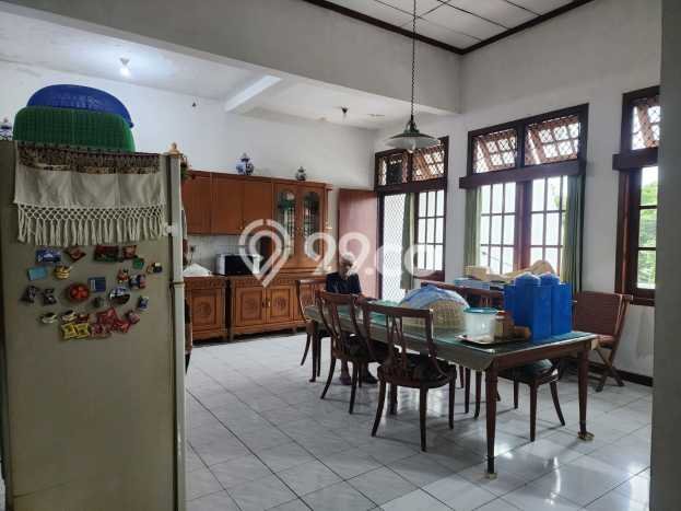 Ready to Use! Premium House LT 787m2 Desain Modern di Cibubur Ready to Use! Premium House LT 787m2 Desain Modern di Cibubur