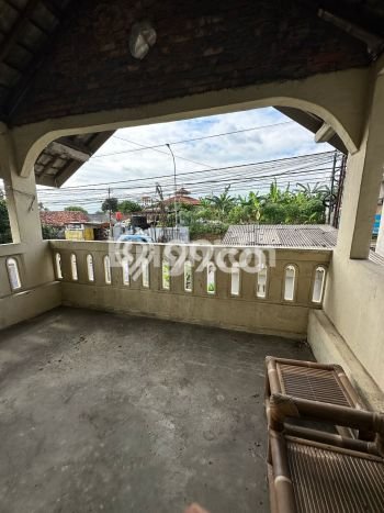 Dijual Rumah 8 Kamar Lokasi Ideal Nyaman dan Strategis di Cibungbulang Dijual Rumah 8 Kamar Lokasi Ideal Nyaman dan Strategis di Cibungbulang