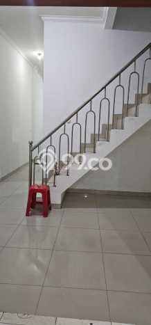 Ruko Dijual di Prime Area Jakarta Timur Luas 90m2 Ruko Dijual di Prime Area Jakarta Timur Luas 90m2
