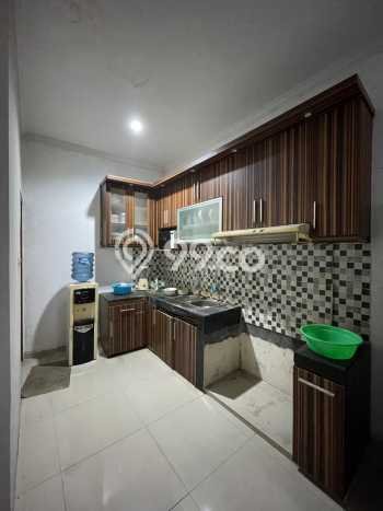 Siap Huni Hunian Elit 5 Kamar di Jagakarsa Dekat ke Mana Pun Siap Huni Hunian Elit 5 Kamar di Jagakarsa Dekat ke Mana Pun