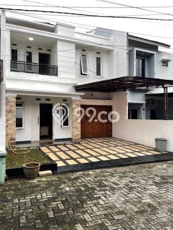 Siap Huni Hunian Elit 5 Kamar di Jagakarsa Dekat ke Mana Pun Siap Huni Hunian Elit 5 Kamar di Jagakarsa Dekat ke Mana Pun