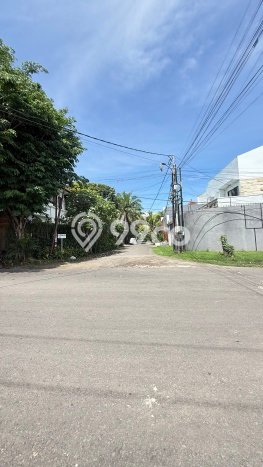 Tanah Strategis di , Luas 1210m2m², Ideal untuk Investasi Tanah Strategis di , Luas 1210m2m², Ideal untuk Investasi