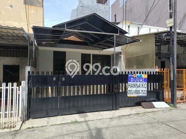 Dijual Rumah Strategis Bagus Punya 4 KT di Kelapa Gading Jakarta Utara SHM Dijual Rumah Strategis Bagus Punya 4 KT di Kelapa Gading Jakarta Utara SHM