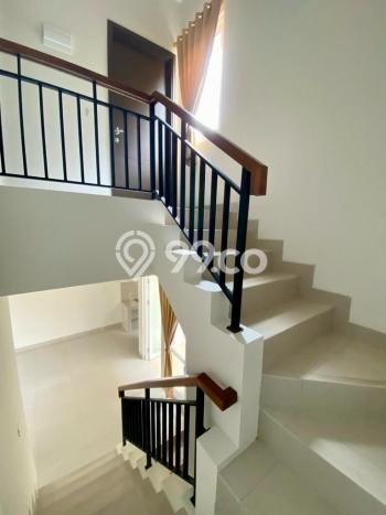 Dijual Rumah 3 Kamar Lokasi Strategis Nyaman dan Strategis di BSD Dijual Rumah 3 Kamar Lokasi Strategis Nyaman dan Strategis di BSD
