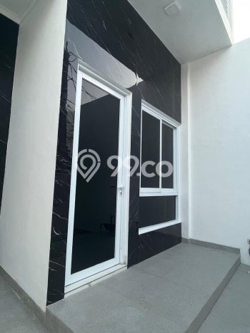 Siap Huni Rumah Mewah 4 Kamar di Kelapa Gading Dekat ke Mana Pun Siap Huni Rumah Mewah 4 Kamar di Kelapa Gading Dekat ke Mana Pun