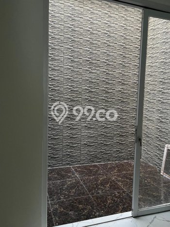 Siap Huni Rumah Mewah 4 Kamar di Kelapa Gading Dekat ke Mana Pun Siap Huni Rumah Mewah 4 Kamar di Kelapa Gading Dekat ke Mana Pun