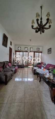 Hunian Mewah LB 260m2 Siap Huni Desain Elegan di Dago, Bandung Hunian Mewah LB 260m2 Siap Huni Desain Elegan di Dago, Bandung