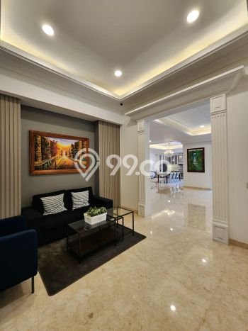 Ready to Use! Luxury House LT 517m2 Desain Elegan di Kemang Ready to Use! Luxury House LT 517m2 Desain Elegan di Kemang