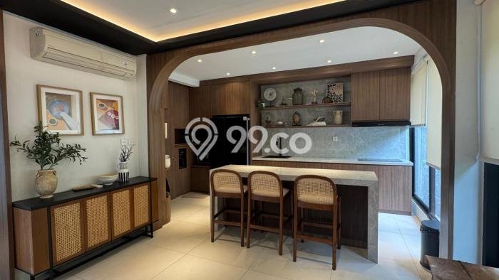 Dijual Rumah Luas Megah Dengan View Cantik di Pondok Pinang, Jakarta Selatan Dijual Rumah Luas Megah Dengan View Cantik di Pondok Pinang, Jakarta Selatan