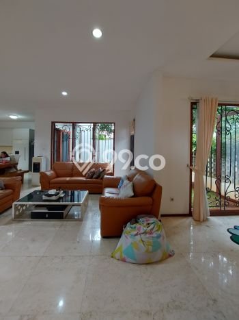 Ready to Use! Premium House LT 276m2 Desain Elegan di Bintaro Ready to Use! Premium House LT 276m2 Desain Elegan di Bintaro