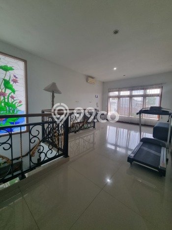 Dijual Rumah Mewah Megah Dengan View Eksklusif di Warung Buncit, Jakarta Selatan Dijual Rumah Mewah Megah Dengan View Eksklusif di Warung Buncit, Jakarta Selatan