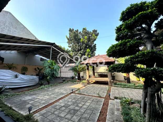 Hunian Elit LB 280m2 Siap Huni Desain Elegan di Srengseng, Jakarta Barat Hunian Elit LB 280m2 Siap Huni Desain Elegan di Srengseng, Jakarta Barat