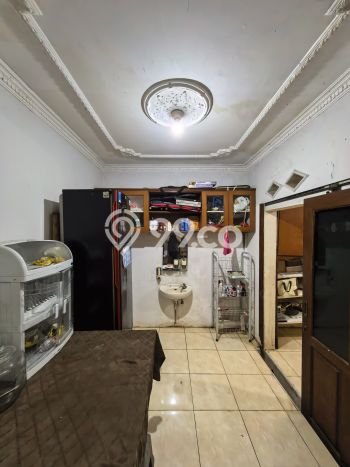 Jual Rumah Eksklusif 3 KT di Pejaten Timur, Jakarta Selatan Jual Rumah Eksklusif 3 KT di Pejaten Timur, Jakarta Selatan