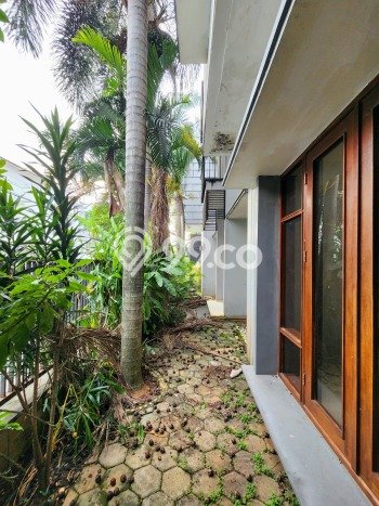 Hunian Eksklusif Siap Huni LT 242m2 di Cilandak, Jakarta Selatan Hunian Eksklusif Siap Huni LT 242m2 di Cilandak, Jakarta Selatan