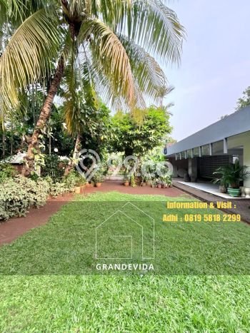 Siap Huni Rumah Mewah 6 Kamar di Kebayoran Baru Dekat ke Mana Saja Siap Huni Rumah Mewah 6 Kamar di Kebayoran Baru Dekat ke Mana Saja