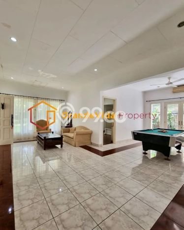 Jual Rumah Luas Elegan Dengan View Eksklusif di Kemang, Jakarta Selatan Jual Rumah Luas Elegan Dengan View Eksklusif di Kemang, Jakarta Selatan
