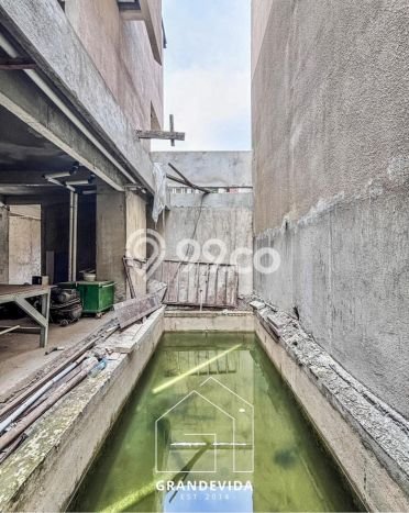 Rumah Elit Modern Siap Huni di Kemang Jakarta Selatan Rumah Elit Modern Siap Huni di Kemang Jakarta Selatan