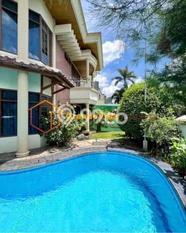 Dijual Rumah Luas Megah Dengan View Eksklusif di Pondok Indah, Jakarta Selatan Dijual Rumah Luas Megah Dengan View Eksklusif di Pondok Indah, Jakarta Selatan