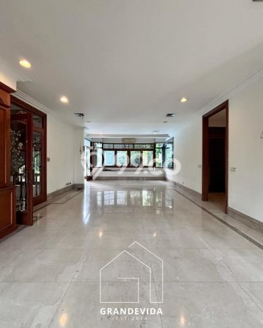 Rumah Elit Modern Siap Huni di Pondok Indah Jakarta Selatan Rumah Elit Modern Siap Huni di Pondok Indah Jakarta Selatan