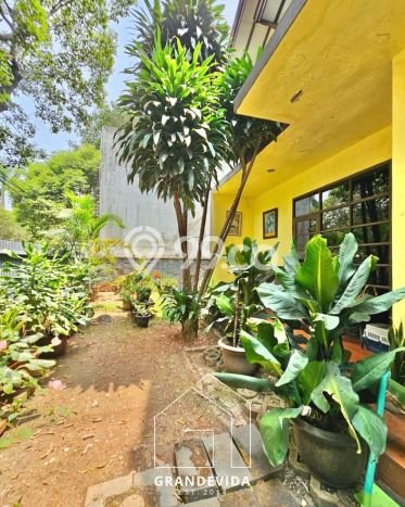 Rumah Luxury Modern Siap Huni di Pondok Indah Jakarta Selatan Rumah Luxury Modern Siap Huni di Pondok Indah Jakarta Selatan