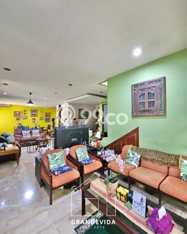 Rumah Luxury Modern Siap Huni di Pondok Indah Jakarta Selatan Rumah Luxury Modern Siap Huni di Pondok Indah Jakarta Selatan