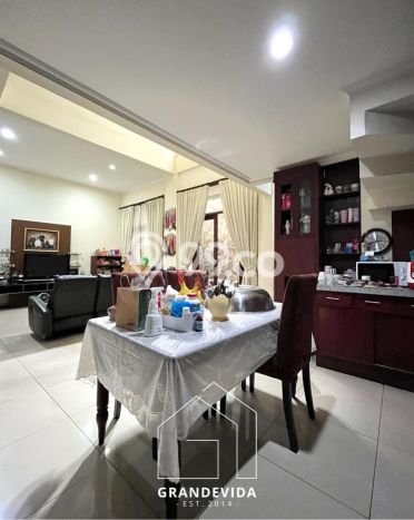 Rumah Luxury Modern Tanpa Renovasi di Pondok Indah Jakarta Selatan Rumah Luxury Modern Tanpa Renovasi di Pondok Indah Jakarta Selatan