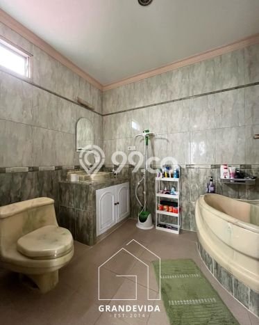 Rumah Luxury Modern Tanpa Renovasi di Pondok Indah Jakarta Selatan Rumah Luxury Modern Tanpa Renovasi di Pondok Indah Jakarta Selatan