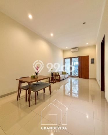 For Sale! Premium House LT 120m2 Desain Elegan di Pondok Indah For Sale! Premium House LT 120m2 Desain Elegan di Pondok Indah