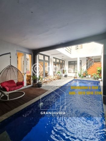Rumah Mewah Siap Huni LT 250m2 di Kebayoran Baru, Jakarta Selatan Rumah Mewah Siap Huni LT 250m2 di Kebayoran Baru, Jakarta Selatan