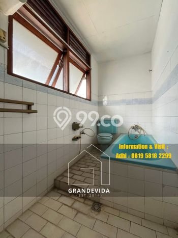 Siap Huni Hunian Elit 4 Kamar di Kebayoran Baru Dekat ke Mana Pun Siap Huni Hunian Elit 4 Kamar di Kebayoran Baru Dekat ke Mana Pun