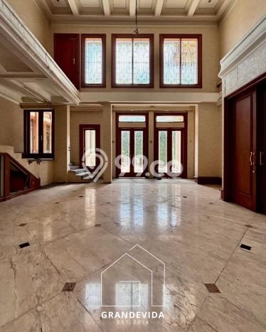 For Sale! Luxury House LT 920m2 Desain Elegan di Cipete For Sale! Luxury House LT 920m2 Desain Elegan di Cipete