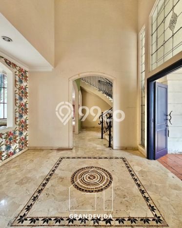 Dijual Rumah Luas Megah Dengan View Eksklusif di Pondok Indah, Jakarta Selatan Dijual Rumah Luas Megah Dengan View Eksklusif di Pondok Indah, Jakarta Selatan