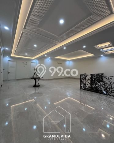 Jual Rumah Luas Elegan Dengan View Cantik di Pondok Indah, Jakarta Selatan Jual Rumah Luas Elegan Dengan View Cantik di Pondok Indah, Jakarta Selatan