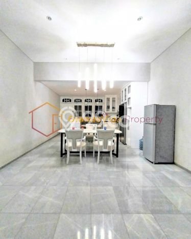 For Sale! Premium House LT 782m2 Desain Elegan di Cipete For Sale! Premium House LT 782m2 Desain Elegan di Cipete