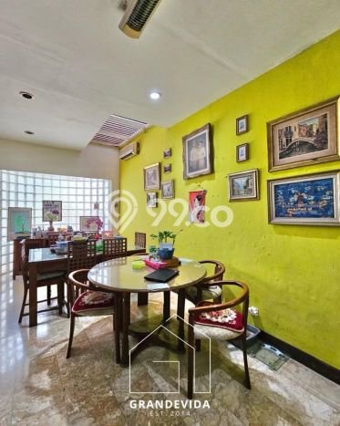 Rumah Luxury Modern Siap Huni di Pondok Indah Jakarta Selatan Rumah Luxury Modern Siap Huni di Pondok Indah Jakarta Selatan